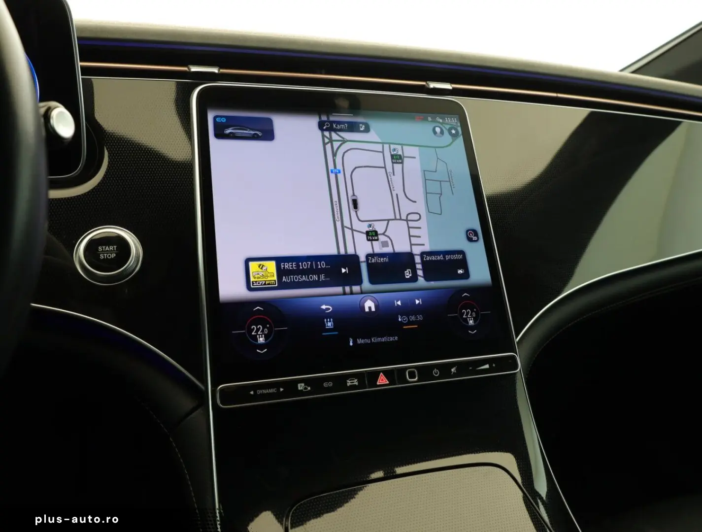 MERCEDES-BENZ EQE EQE 300 2024   Automatik  Scheckheft  Navi