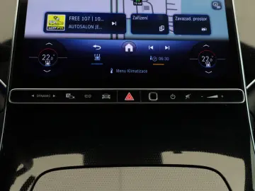 MERCEDES-BENZ EQE EQE 300 2024   Automatik  Scheckheft  Navi