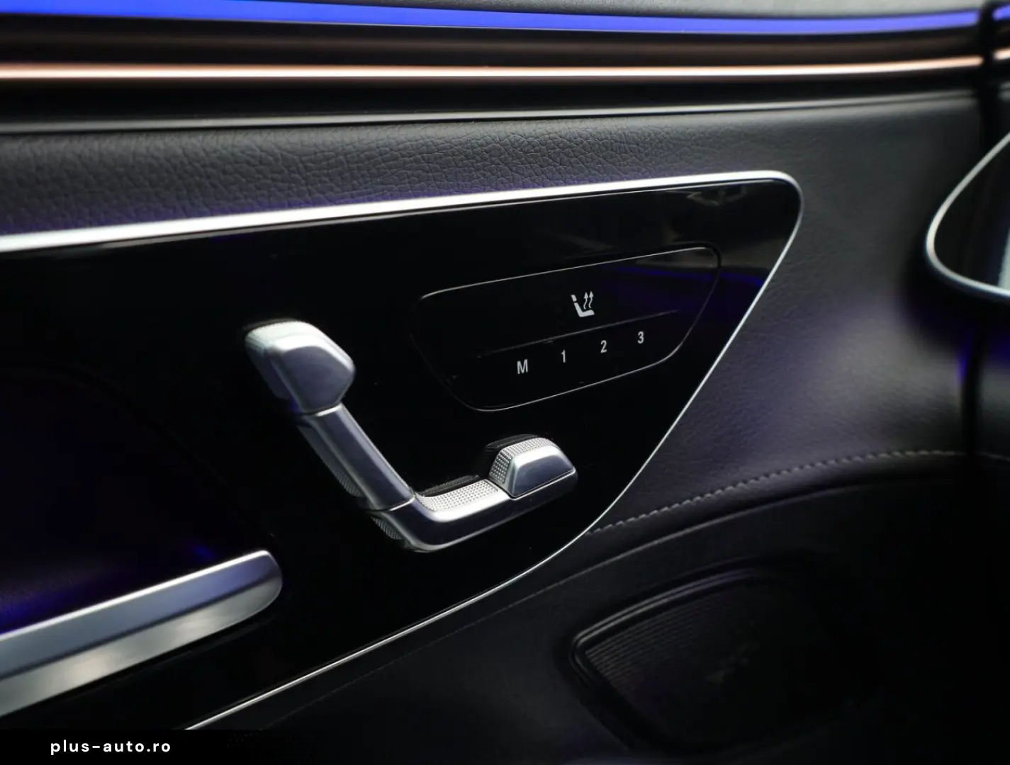 MERCEDES-BENZ EQE EQE 300 2024   Automatik  Scheckheft  Navi