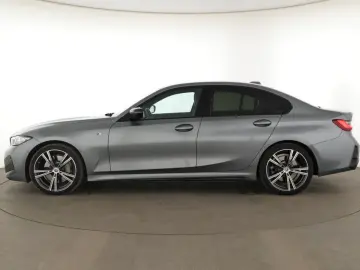 BMW 3