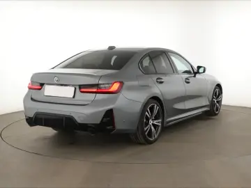 BMW 3