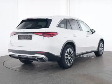 MERCEDES-BENZ GLC 200 4M Avantgarde Digital 360  Kam…