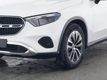 MERCEDES-BENZ GLC 200 4M Avantgarde Digital 360  Kam…