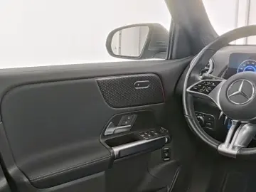 MERCEDES-BENZ EQB 350 4M Progressive Advanced LED Kamera DAB