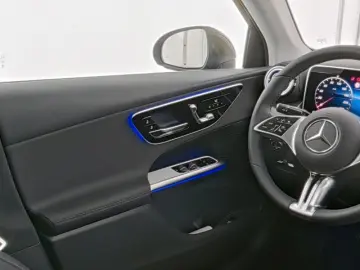 MERCEDES-BENZ GLC 220 d 4M Coupé Avantgarde LED Memo…