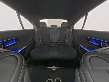 MERCEDES-BENZ C 180 AMG Edition Night Burmester 360 Kamera