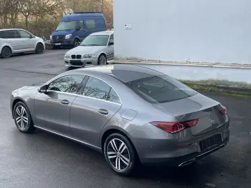 MERCEDES-BENZ CLA 220 d Coupe LED