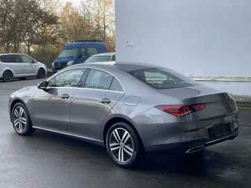 MERCEDES-BENZ CLA 220 d Coupe LED