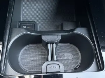 MERCEDES-BENZ CLA 220 d Coupe LED