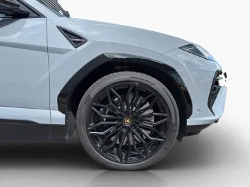 LAMBORGHINI Urus 4.0 V8 PHEV SE