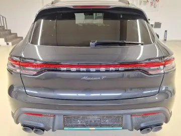 PORSCHE Macan T CHRONO PASM PDLS  BOSE MEMORY PANO