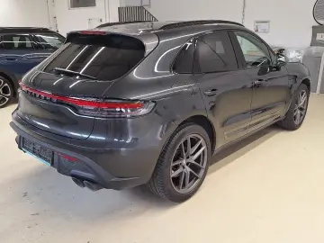 PORSCHE Macan T CHRONO PASM PDLS  BOSE MEMORY PANO