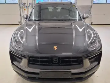 PORSCHE Macan T CHRONO PASM PDLS  BOSE MEMORY PANO