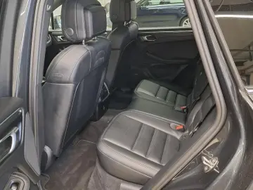 PORSCHE Macan T CHRONO PASM PDLS  BOSE MEMORY PANO