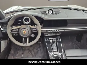 PORSCHE 992 911 Turbo S Cabriolet Burmester Sportabgas