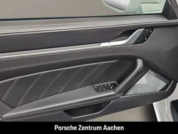 PORSCHE 992 911 Turbo S Cabriolet Burmester Sportabgas