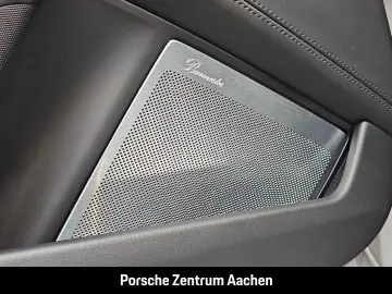 PORSCHE 992 911 Turbo S Cabriolet Burmester Sportabgas