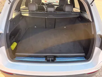 MERCEDES-BENZ GLC 300  e 4Matic Automatik Head Up 1.Hand
