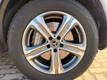 MERCEDES-BENZ GLC 300  e 4Matic Automatik Head Up 1.Hand