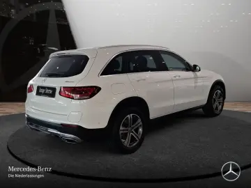 MERCEDES-BENZ GLC 300 e 4M Offroad Ext LED AHK CarPl…