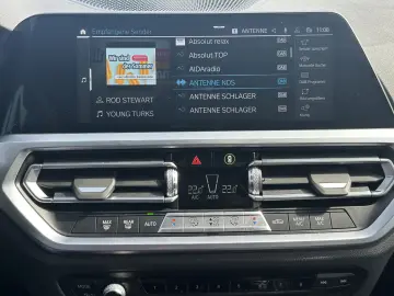 BMW 330e Limousine M-Sport NAV LED TEMPOMAT 18ZO PP