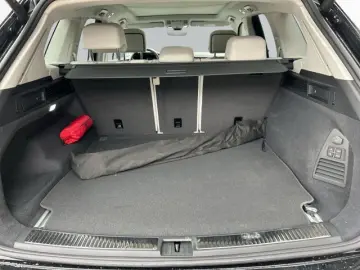 VW Touareg 3.0 TDI Elegance LEDER STANDH. HUD PANO