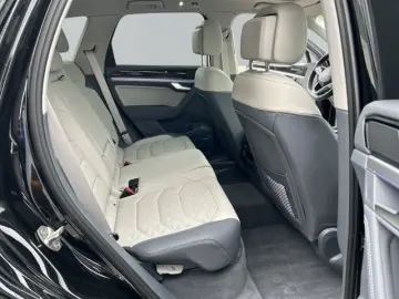 VW Touareg 3.0 TDI Elegance LEDER STANDH. HUD PANO
