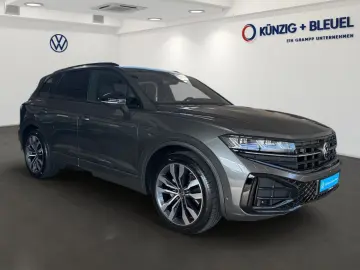 VW Touareg R-Line 3.0TDI  LUFT AHK NACHT HUD