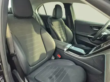 Mercedes-Benz C 300 d AMG-LINE