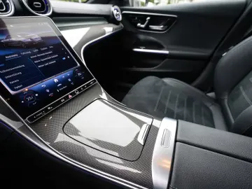 Mercedes-Benz C 220 d AMG Sport