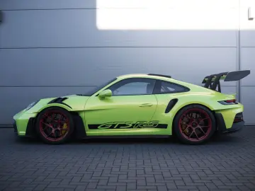 PORSCHE 992 911 GT3 RS-Weissach-Lift-90 Liter-FOLIERT