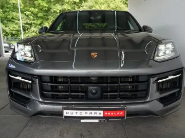 PORSCHE Cayenne Coupe E-Hybrid MY24 SportDesign MEGA !