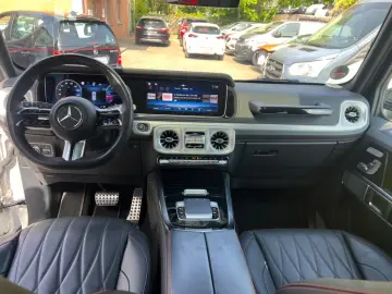 MERCEDES-BENZ G 450 d AMG Line Manufaktur Exclusiv Burmester