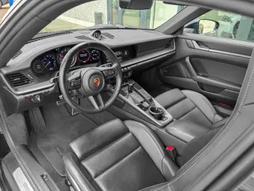 PORSCHE 911 992 CARRERA 2  BOSE  360   90L  SPORT CHRONO