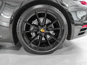 PORSCHE 911 992 CARRERA 2  BOSE  360   90L  SPORT CHRONO