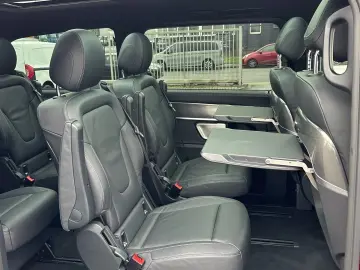 MERCEDES-BENZ V 300d Exclusive 4x4 lang AIRMATIC Pan…