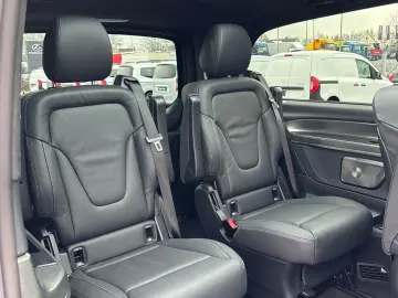 MERCEDES-BENZ V 300d Exclusive 4x4 lang AIRMATIC Pan…