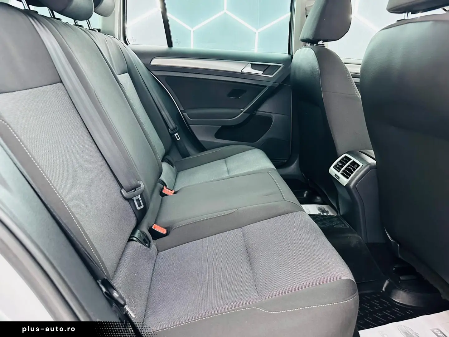 VOLKSWAGEN GOLF 2014 1.6D E5 Garantie 12 Luni Rate Avans 0 D