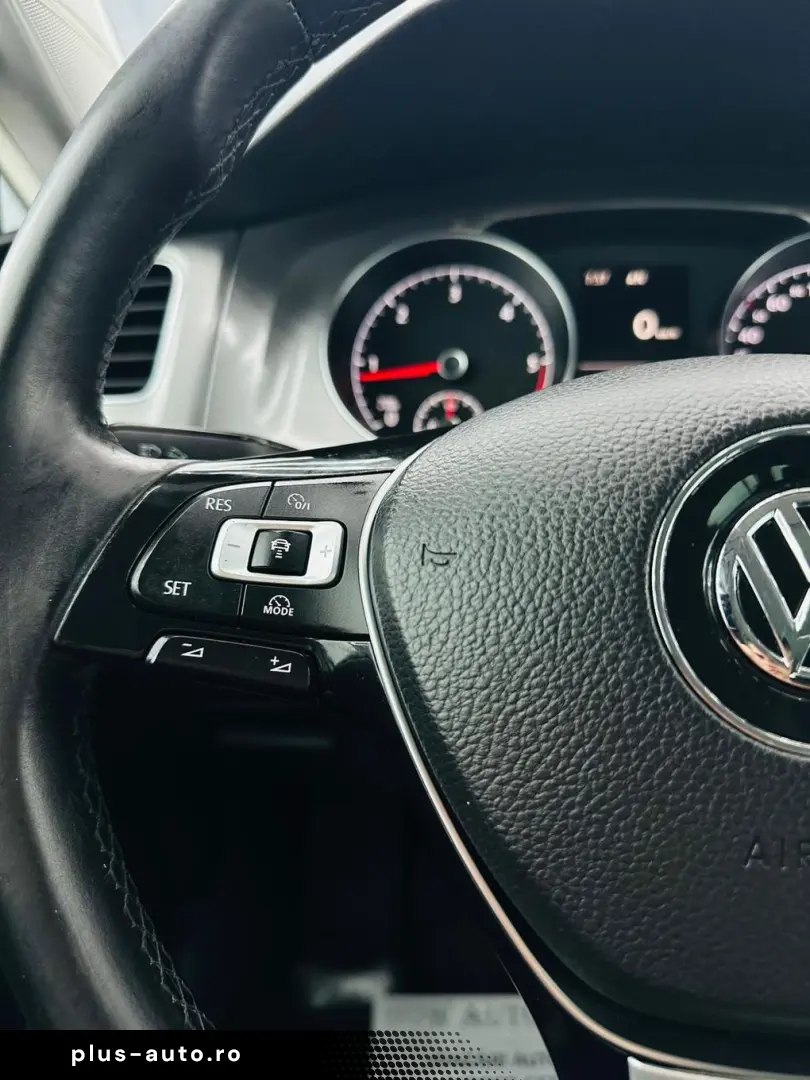 VOLKSWAGEN GOLF 2014 1.6D E5 Garantie 12 Luni Rate Avans 0 D