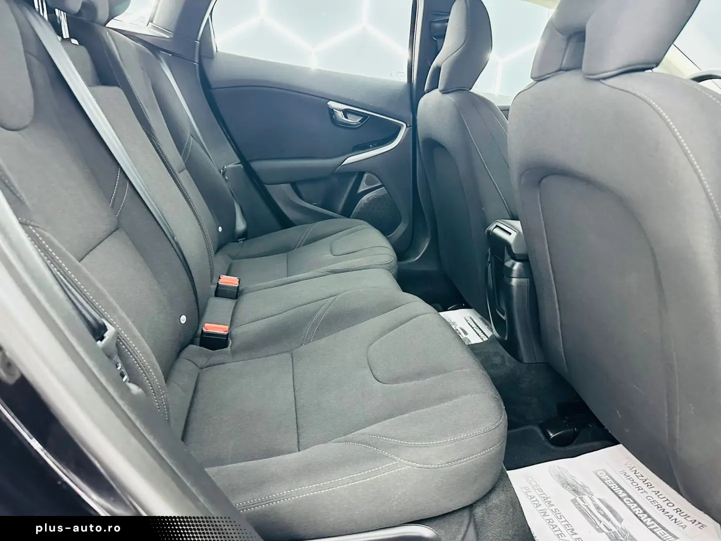 VOLVO V40 2018 2.0D E6 Garantie 12 Luni Rate Avans 0 Doar Cu