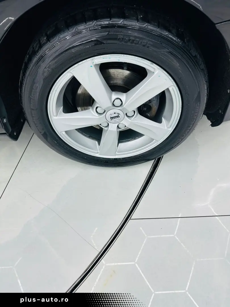 VOLVO V40 2018 2.0D E6 Garantie 12 Luni Rate Avans 0 Doar Cu