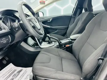 VOLVO V40 2018 2.0D E6 Garantie 12 Luni Rate Avans 0 Doar Cu