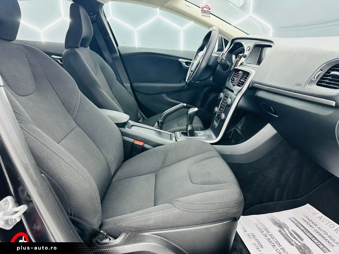 VOLVO V40 2018 2.0D E6 Garantie 12 Luni Rate Avans 0 Doar Cu