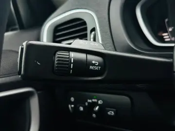 VOLVO V40 2018 2.0D E6 Garantie 12 Luni Rate Avans 0 Doar Cu