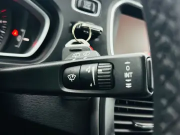 VOLVO V40 2018 2.0D E6 Garantie 12 Luni Rate Avans 0 Doar Cu