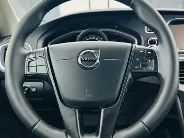 VOLVO V40 2018 2.0D E6 Garantie 12 Luni Rate Avans 0 Doar Cu