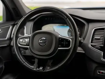 Volvo Xc-90