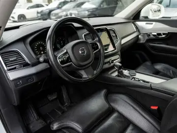 Volvo Xc-90