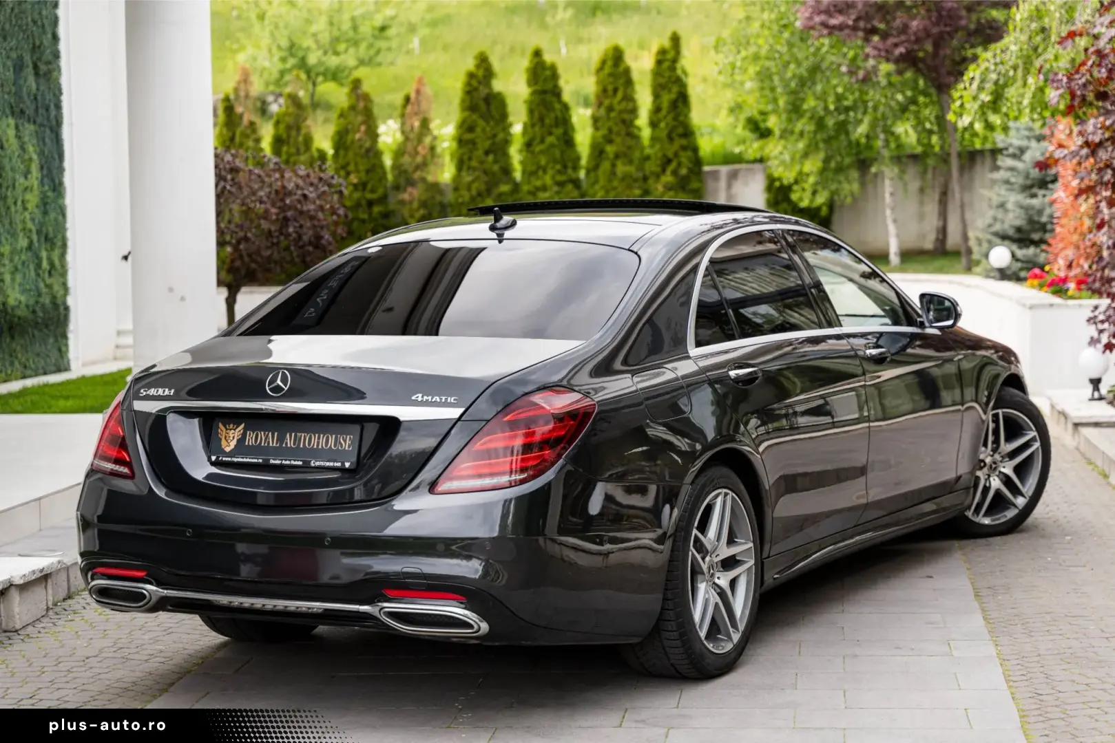 Mercedes-Benz S