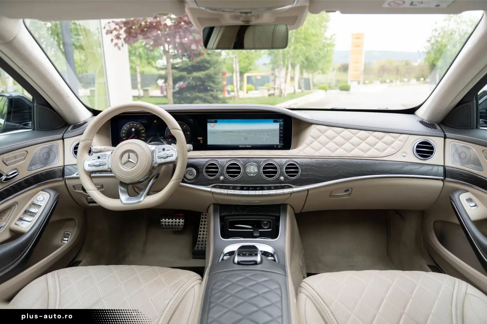 Mercedes-Benz S
